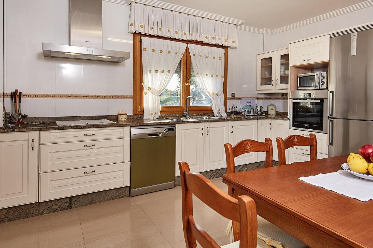 Alojamiento Extrahotelero Casa Ernestina Castillo  Buitenkant foto