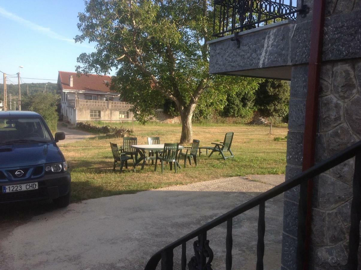 Alojamiento Extrahotelero Casa Ernestina Castillo  Buitenkant foto